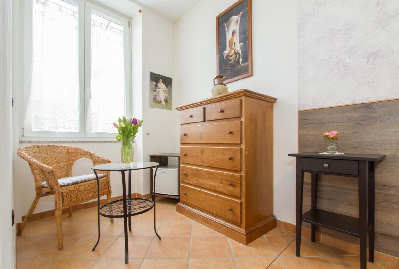 Le Camere Di Aladino Carugate Buitenkant foto