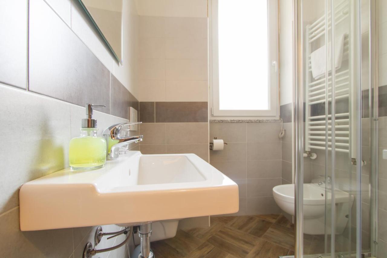 Le Camere Di Aladino Carugate Buitenkant foto