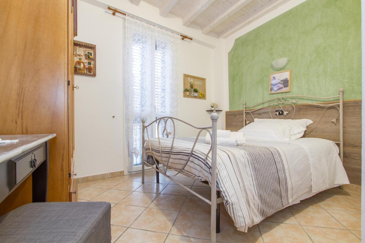 Le Camere Di Aladino Carugate Buitenkant foto